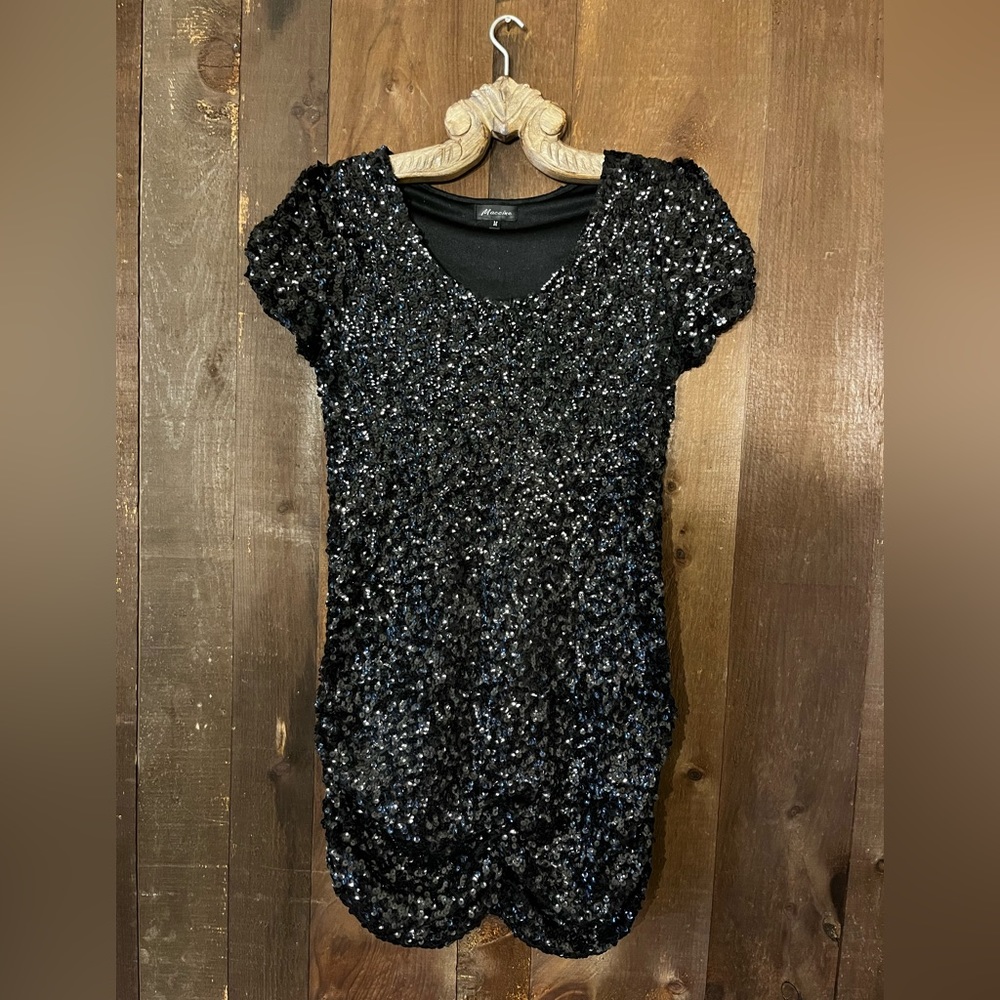 Women’s Sequin Dress - Black - Size M - Cap Sleeves